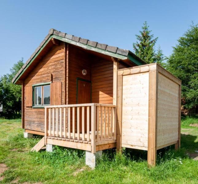 Domaine De L'Ours / Camping Lodge Saint-Urcize Exterior photo