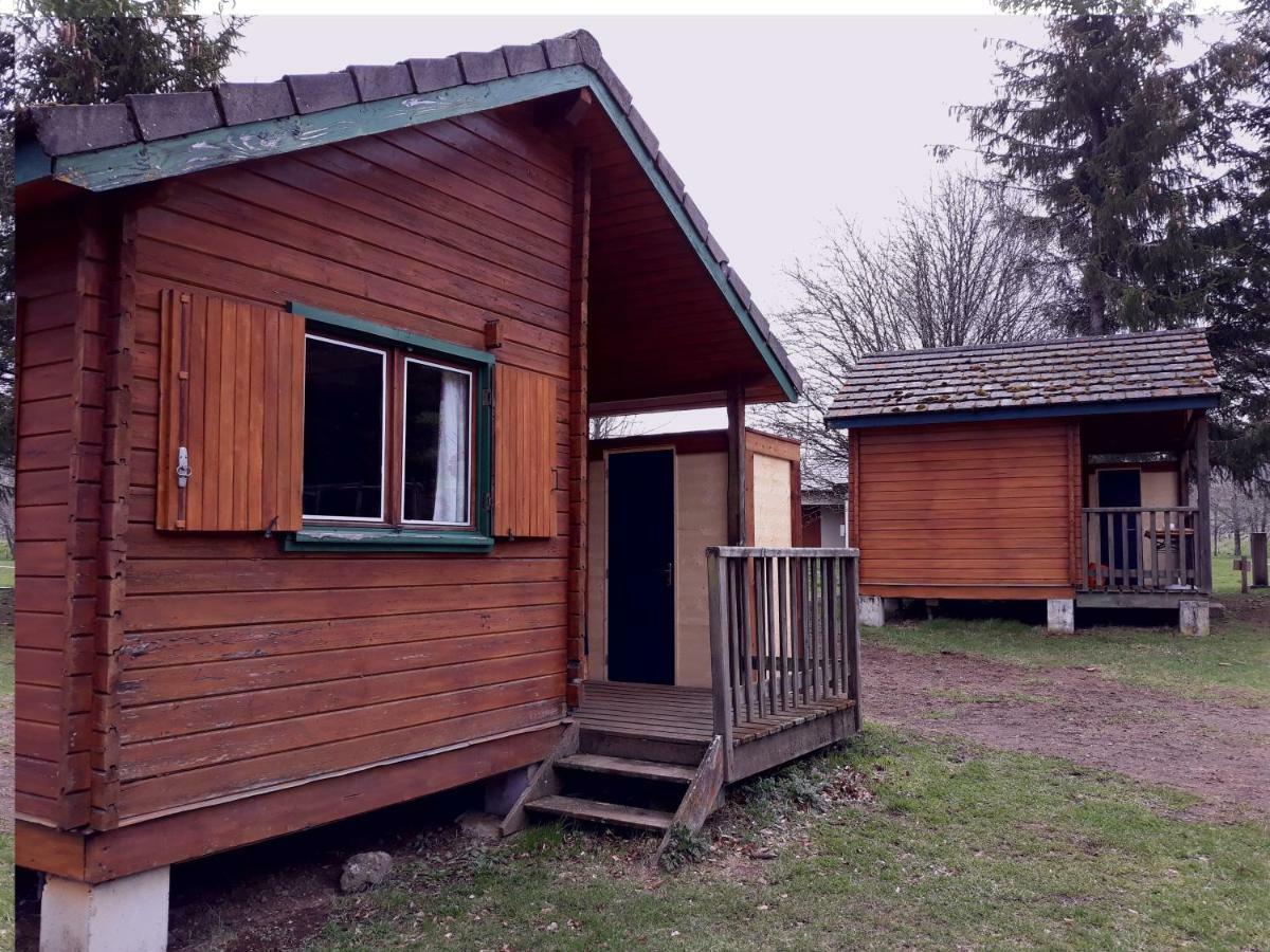 Domaine De L'Ours / Camping Lodge Saint-Urcize Exterior photo